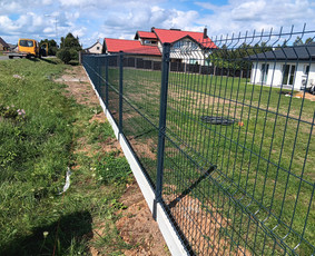 Montuojam segmentines ir metaliniu tvoralenčių tvoras / Arvydas / Darbų pavyzdys ID 2887815