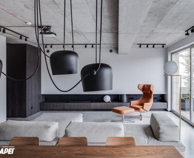 ULTRATOP cementinė savaime išsilyginanti grindų danga. "Terrazzo" efektas užpildais. Privatus objektas Vilniuje. Interjero dizainas: AKETURI ARCHITEKTAI. Nuotrauka: Norbert Tukaj
