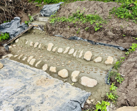 Betonuojame akmenimis, laipteliai, aikšteles, ivažiavimus, tvoras.