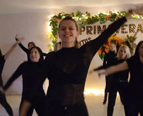 Šokių studija (Alytus, Varėna, vasarą ir Klaipėda) - Sportas, treniruotės - 3 Sportas, treniruotės - Šokių studija (Alytus, Varėna, vasarą ir Klaipėda) - 3