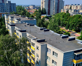 Aukštalipių paslaugos. Tarpblokinių siūlių remontas - Stogų valymas ir priežiūra - 1 Stogų valymas ir priežiūra - Aukštalipių paslaugos. Tarpblokinių siūlių remontas - 1