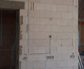 Lauko ir vidaus elektros darbai. Įvadas. Rangovo aktas. - Elektros instaliacija - 1 Elektros instaliacija - Lauko ir vidaus elektros darbai. Įvadas. Rangovo aktas. - 1