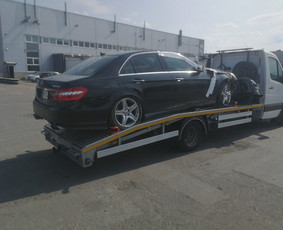 Tralas Kaunas Lenkija Techninė pagalba Lietuvoje Lenkijoje - Avarinis automobilio atrakinimas - 1 Avarinis automobilio atrakinimas - Tralas Kaunas Lenkija Techninė pagalba Lietuvoje Lenkijoje - 1