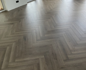 Profesionalus grindų klojimas. - Laminato klojimas - 1 Laminato klojimas - Profesionalus grindų klojimas. - 1