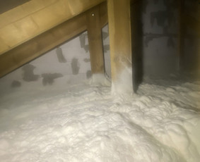 Apšiltinimas, Šiltinimas poliuretano putomis 1m3 nuo 65+pvm / MB Dileja / Darbų pavyzdys ID 2923725