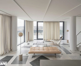 ULTRATOP cementinė savaime išsilyginanti grindų danga. "Terrazzo" efektas užpildais. Privatus objektas Lietuvoje. Interjero dizainas: DO ARCHITECTS. Nuotrauka: Norbert Tukaj.