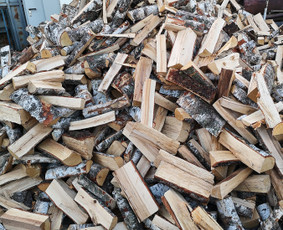 Natūralaus drėgnumo ir sausos malkos pagal Jūsų užsakymą - Skaldytos malkos - 4 Skaldytos malkos - Natūralaus drėgnumo ir sausos malkos pagal Jūsų užsakymą - 4