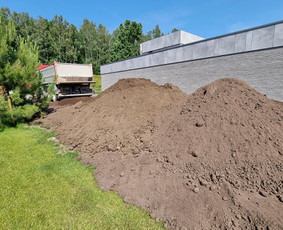 Smėlis , žvyras , skalda , kelių įrengimas - Juodžemis - 1 Juodžemis - Smėlis , žvyras , skalda , kelių įrengimas - 1