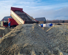 Smėlis , žvyras , skalda , kelių įrengimas / Arturas .  MB Girdenita / Darbų pavyzdys ID 2947526
