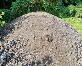 Smėlis , žvyras , skalda , kelių įrengimas / Arturas .  MB Girdenita / Darbų pavyzdys ID 2947534
