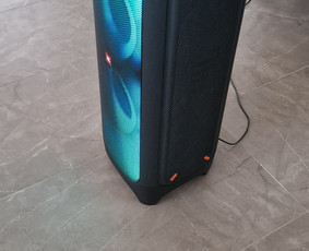 Kalonėlė Jbl Partybox 1000 - Renginiai, šventės - 3 Renginiai, šventės - Kalonėlė Jbl Partybox 1000 - 3