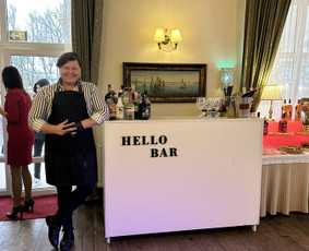 Mobilus baras, kokteilių gaminimo pamoka, taurių piramidė / HELLO BAR / Darbų pavyzdys ID 2952836