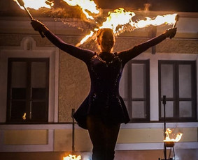 Fakyrų ugnies šou - Teatralizuoti pasirodymai - 1 Teatralizuoti pasirodymai - Fakyrų ugnies šou - 1