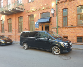 Mikroautobuso Mercedes nuoma su vairuotoju, keleivių vežimas - Keleivių pervežimas - 1 Keleivių pervežimas - Mikroautobuso Mercedes nuoma su vairuotoju, keleivių vežimas - 1