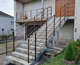 Laiptai, turėklai, vartai, švietuvai, metalo gaminiai. / metalo gaminiai / Darbų pavyzdys ID 2981034
