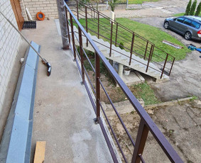 Laiptai, turėklai, vartai, švietuvai, metalo gaminiai. / metalo gaminiai / Darbų pavyzdys ID 2981040