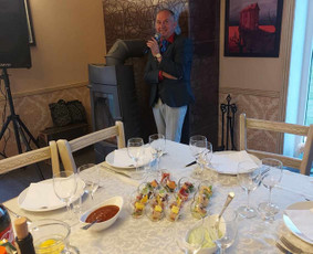 Vedėjas Arvydo Jaronskio iškilmės. Arvydas ir A5ko / ajaronskis7 / Darbų pavyzdys ID 2981654