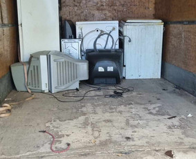 Perkraustymas, senų baldų išvežimas - Smulkių krovinių pervežimas Lietuvoje - 1 Smulkių krovinių pervežimas Lietuvoje - Perkraustymas, senų baldų išvežimas - 1