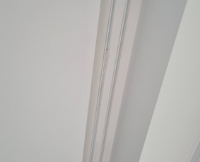 Meistras į namus plintusai,grindys,santechnika. - Karnizų, roletų montavimas - 4 Karnizų, roletų montavimas - Meistras į namus plintusai,grindys,santechnika. - 4