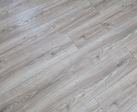 Vidaus apdailos ir remonto darbai - Laminato klojimas - 1 Laminato klojimas - Vidaus apdailos ir remonto darbai - 1