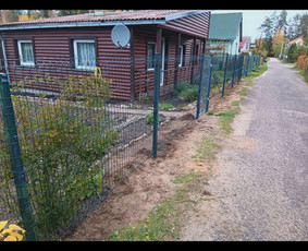 Montuojam segmentines ir metaliniu tvoralenčių tvoras / Arvydas / Darbų pavyzdys ID 3013238
