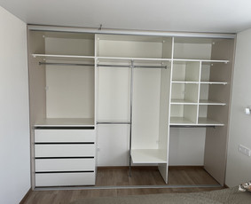 Korpusinių baldų gamyba - Miegamojo baldų gamyba - 2 Miegamojo baldų gamyba - Korpusinių baldų gamyba - 2