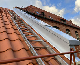 Sniego gaudyklės montavimas - Naujų stogų dengimas, Senų renovacija, Remontas, Lankstiniai - 1