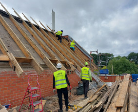 Naujų stogų dengimas, Senų renovacija, Remontas, Lankstiniai - Stogų šiltinimas - 1 Stogų šiltinimas - Naujų stogų dengimas, Senų renovacija, Remontas, Lankstiniai - 1
