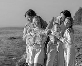 Asmeninės fotosesijos, renginių, interjerų fotografija - Šeimos fotosesija - 4 Šeimos fotosesija - Asmeninės fotosesijos, renginių, interjerų fotografija - 4