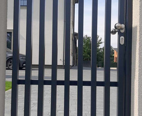Segmentinių tvorų bei vartų montavimas / MB Metarijus / Darbų pavyzdys ID 3025718