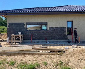Dizainas, projektavimas ir statyba iš vienų rankų - Klinkerio klijavimas - 3 Klinkerio klijavimas - Dizainas, projektavimas ir statyba iš vienų rankų - 3