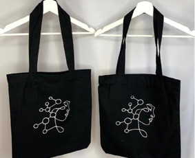 Greita spauda ir siuvinėjimas ant marškinėlių ir tekstilės - Spaudos maketų gamyba - 4 Spaudos maketų gamyba - Greita spauda ir siuvinėjimas ant marškinėlių ir tekstilės - 4