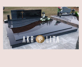 Nauja kapavietė Blue Pearl ir Black Absolut granitas.
Betono trinkelių takai.
Ariogalos kap.