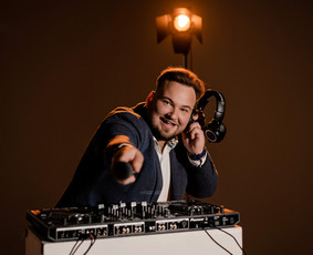 Dj, Vedėjų paslaugos ! Jūsų šventės ekspertai ! - Renginių įgarsinimas - 4 Renginių įgarsinimas - Dj, Vedėjų paslaugos ! Jūsų šventės ekspertai ! - 4