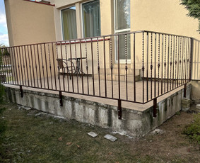 Metalines Stiklo konstrukcijos,pertvaros, laiptu tureklai / Andzej / Darbų pavyzdys ID 3057138
