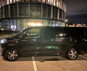 Keleivių pervežimas mikroautobusais ir prabangiu transportu / ISSINUOMUOKAUTO.LT / Darbų pavyzdys ID 3058646