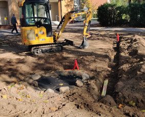 Mini Cat ekskavatoriaus / Mini Bobcat Mt100 paslaugos - Inžinerinių tinklų įrengimas - 4 Inžinerinių tinklų įrengimas - Mini Cat ekskavatoriaus / Mini Bobcat Mt100 paslaugos - 4