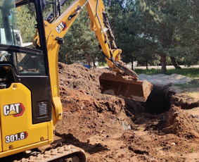Mini Cat ekskavatoriaus / Mini Bobcat Mt100 paslaugos - Mini ekskavatoriaus nuoma - 4 Mini ekskavatoriaus nuoma - Mini Cat ekskavatoriaus / Mini Bobcat Mt100 paslaugos - 4