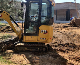 Mini Cat ekskavatoriaus / Mini Bobcat Mt100 paslaugos - Ekskavatoriaus nuoma - 4 Ekskavatoriaus nuoma - Mini Cat ekskavatoriaus / Mini Bobcat Mt100 paslaugos - 4