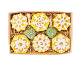 Žvakių gamyba pagal individualius užsakymus - Tikrasis jaukumas: bičių vaško žvakės ir magiškos dirbtuvės - 3