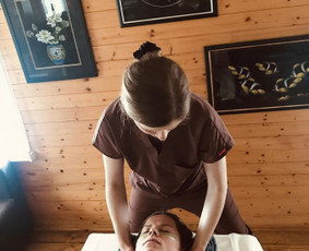Klasikinis, atpalaiduojantis masažas (dirbu savaitgaliais) - Klasikinis nugaros masažas - 3 Klasikinis nugaros masažas - Klasikinis, atpalaiduojantis masažas (dirbu savaitgaliais) - 3