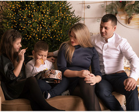 Vestuvių, krikštynų, įvairių progų fotografija/filmavimas - Kalėdinė fotosesija - 1 Kalėdinė fotosesija - Vestuvių, krikštynų, įvairių progų fotografija/filmavimas - 1