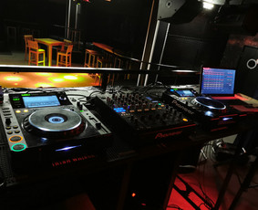 Dj. paslaugos / Garso ir apšvietimo įranga /(Vedėjas) / Aurimas Voras / Darbų pavyzdys ID 3070288