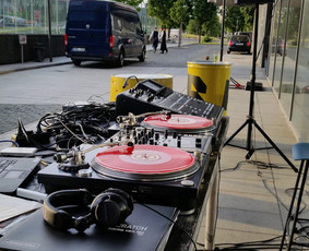 Dj paslaugos. Ir daugiau. / viktoras z / Darbų pavyzdys ID 3074694