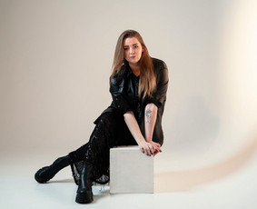 Švenčių, renginių, asmeninių, porų fotosesijos - Fotosesija fotostudijoje - 2 Fotosesija fotostudijoje - Švenčių, renginių, asmeninių, porų fotosesijos - 2