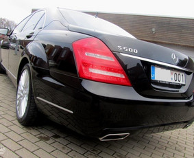 Mercedes S500L, 2012m. Nuoma su vairuotoju jūsų šventei :)

MB S500L ir MB Viano nuoma su vairuotoju jūsų šventei ar kelionei :)
Www.taxidriver.lt , info@taxidriver.lt , 8 687 66366
#merced...