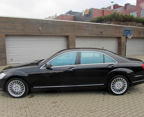 Mercedes S500L, 2012m. Nuoma su vairuotoju jūsų šventei :)

MB S500L ir MB Viano nuoma su vairuotoju jūsų šventei ar kelionei :)
Www.taxidriver.lt , info@taxidriver.lt , 8 687 66366
#merced...