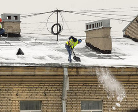 Sniego valymas nuo stogų - Sniego valymas / sniego valymas nuo stogu - 3