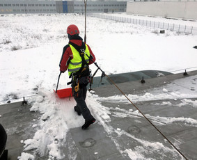 Sniego valymas nuo stogų - Sniego valymas / sniego valymas nuo stogu - 2