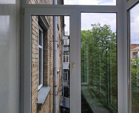 Langu valymas